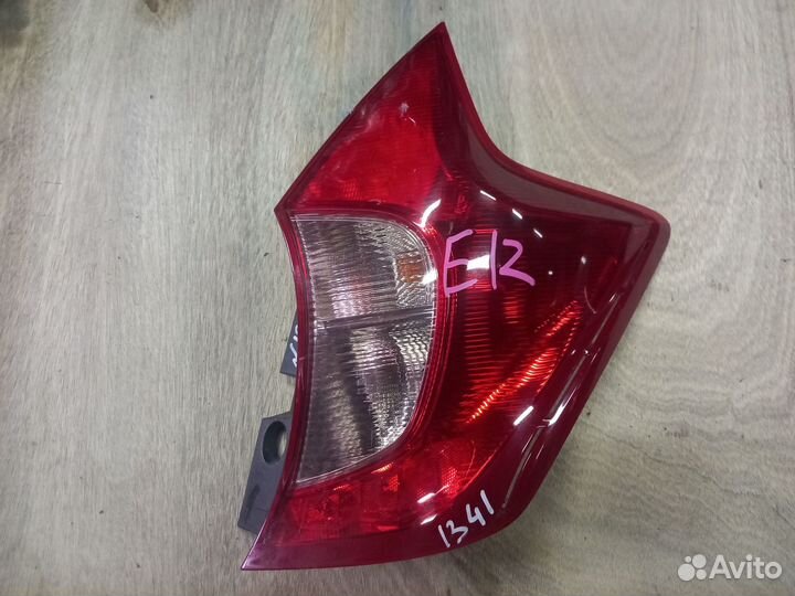1341 Стоп-сигнал задний правый Nissan Note E12