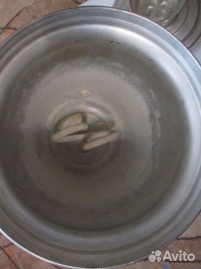 Самовар с подстаканниками