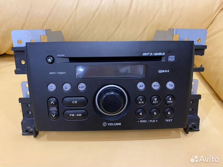 Штатная магнитола на suzuki grand vitara