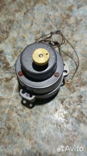 Коллекционныг электродвигатели дс-1, абе-052-4му3