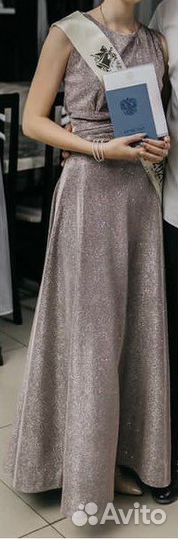 Платье вечернее