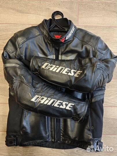 Мотокуртка кожаная мужская Dainese