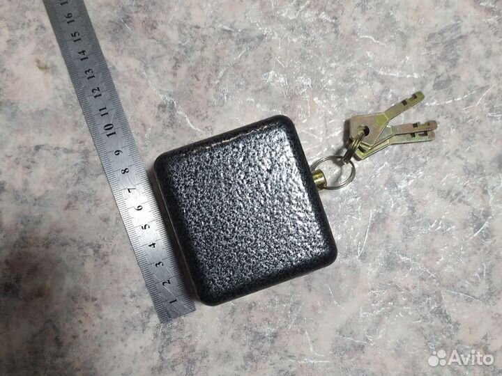 Замок накладной