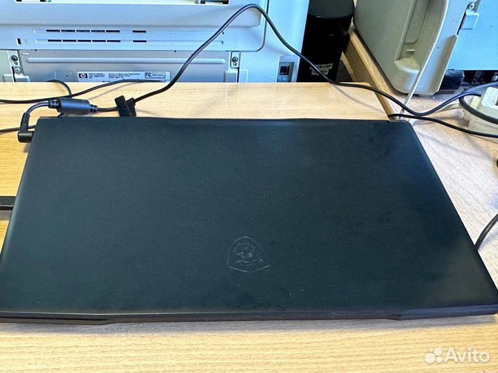 Игровой ноутбук MSI GF76 katana