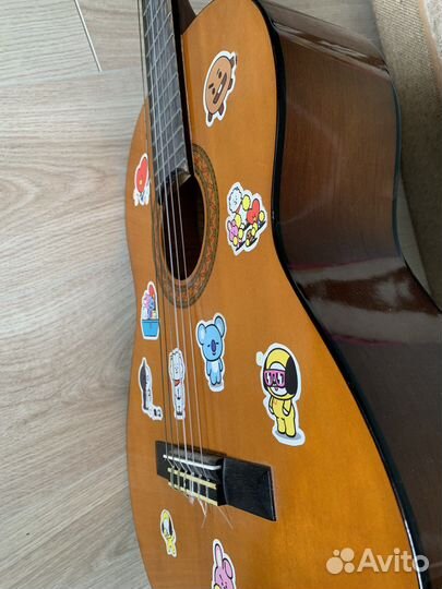 Классическая гитара yamaha c40