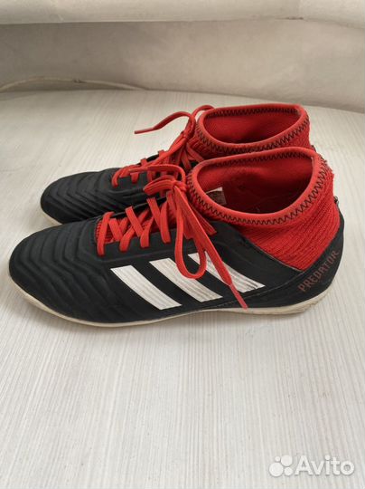 Бутсы adidas Predator р.36