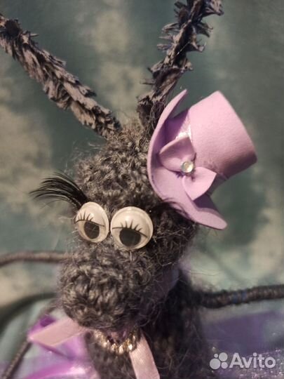 Сувениры подарки Тараканы вязаные