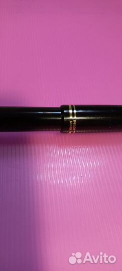 Перьевая ручка pilot