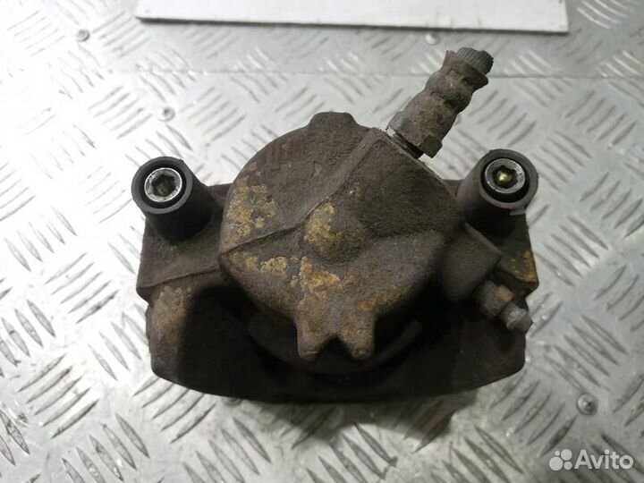 Суппорт тормозной передний левый Меган 3, Флюенс