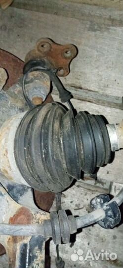 Renault laguna 2 в сборе поворотный кулак