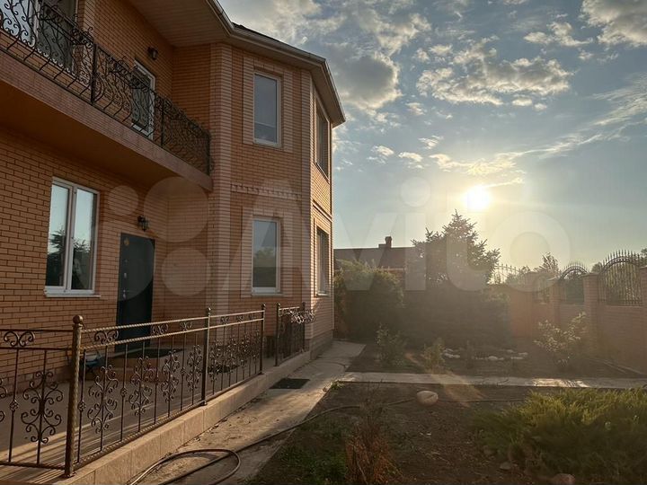 Дом 165 м² на участке 12 сот.