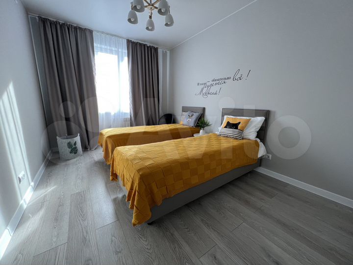 3-к. квартира, 90 м², 1/5 эт.