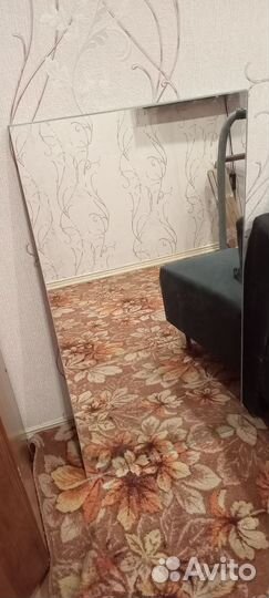 Зеркало настенное