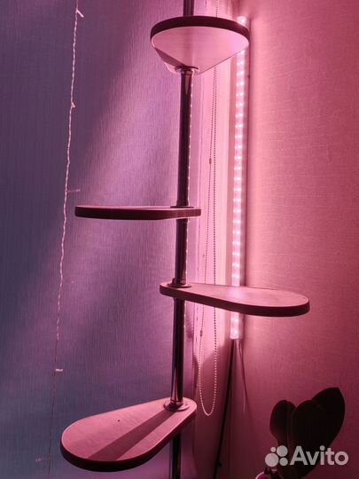 Поставка для цветов