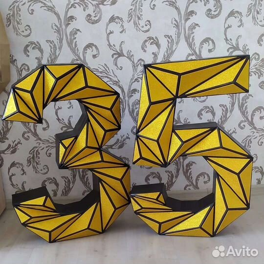 Интерьерные цифры для праздника