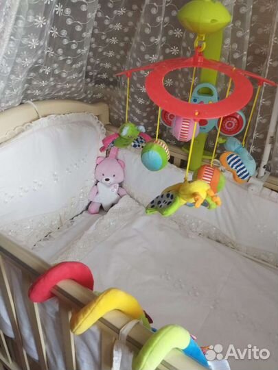 Бортики и балдахин в кроватку