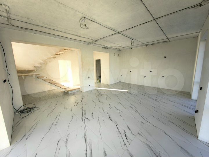 Дом 127,7 м² на участке 5 сот.