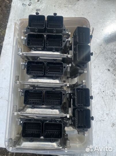 Блок управления двигател