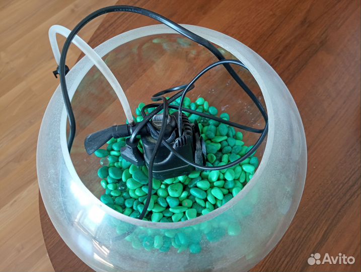 Фильтр для аквариума, камни, аквариум