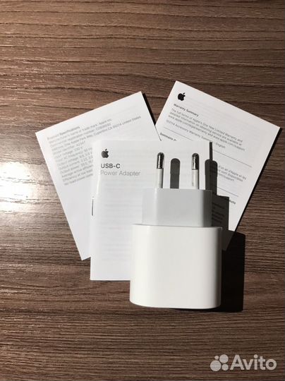Сетевое зарядное устройство Apple 20W USB-C