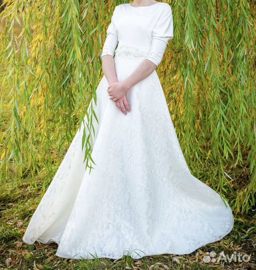 Свадебное платье