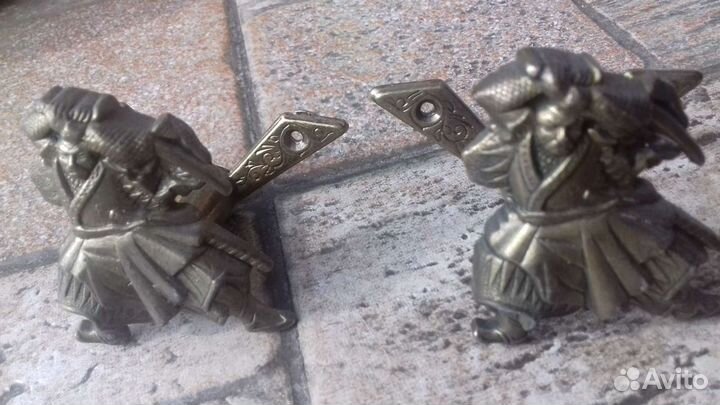 Держатели из латуни и бронзы