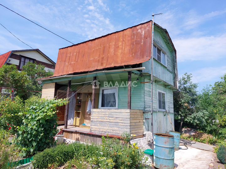 Дача 42 м² на участке 4 сот.