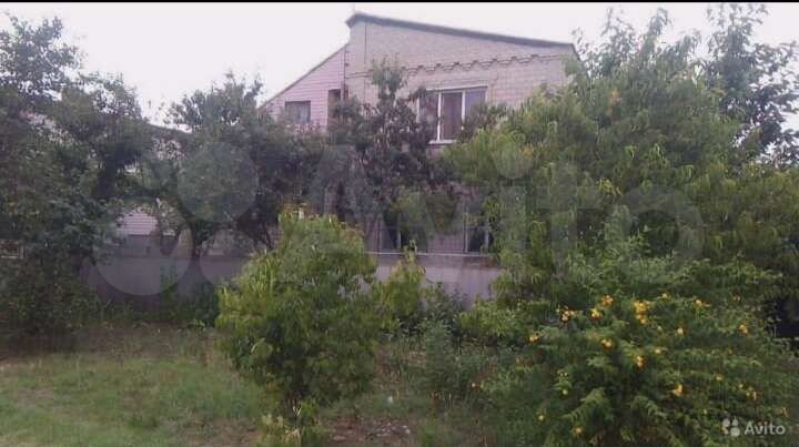 Дом 200 м² на участке 6 сот.