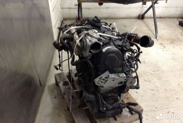 Двигатель контрактный и АКПП на volkswagen (BKC)
