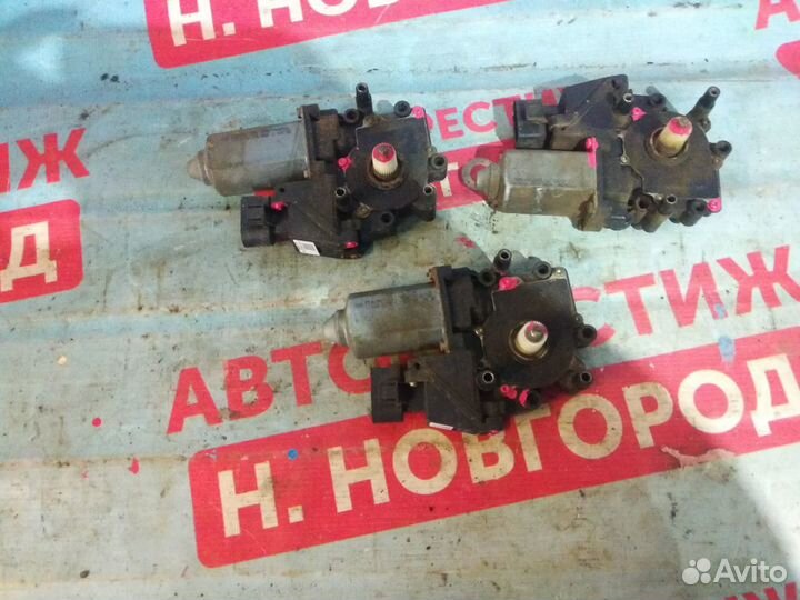 Моторчик электростеклоподъёмника Ауди А6 C5