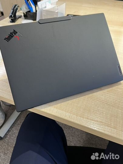 Lenovo thinkpad x1 carbon gen 12