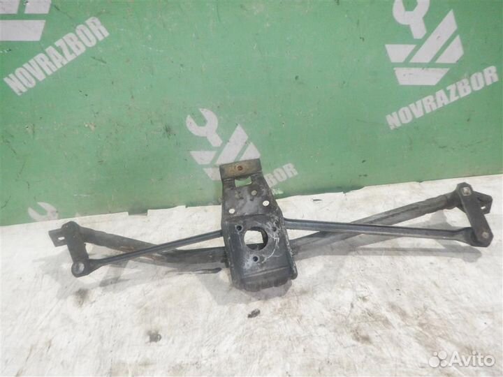 Трапеция стеклоочистителей Ауди 80 90 Б3