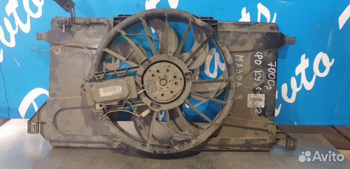 Диффузор радиатора охлаждения Мазда 3