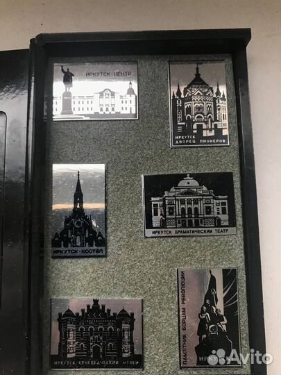 Набор значков 