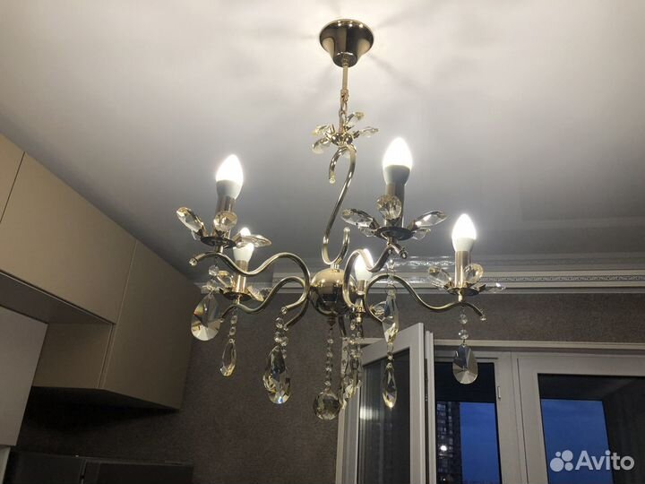 Люстра потолочная