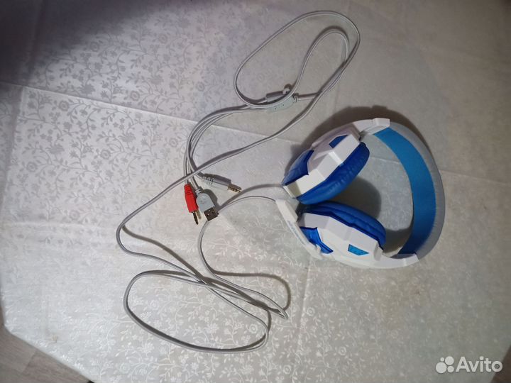 Игровые наушники с микрофоном