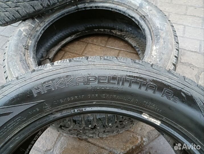 Nokian Tyres Hakkapeliitta R2 215/55 R17 98R