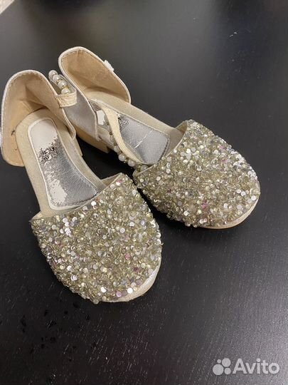 Туфли для девочки