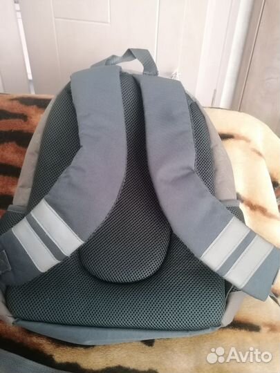 Ранец школьный с ортопедический спинкой