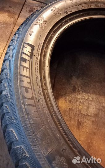 Michelin Alpin 5 255/50 R17 98H