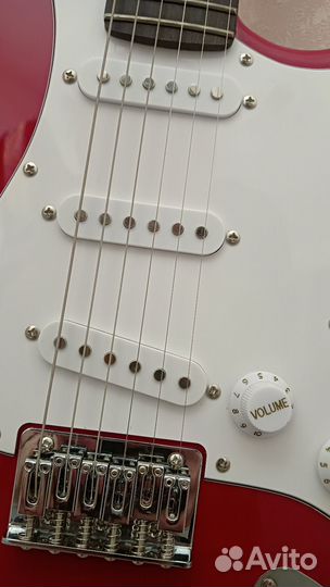 Электрогитара Fender squier stratocaster