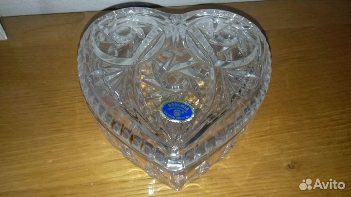 Шкатулка -чешский хрусталь(bohemia)