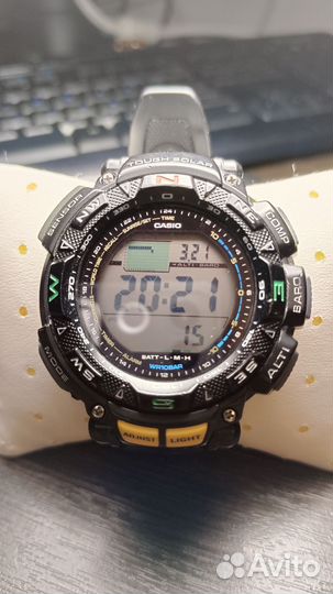 Часы casio pro trek prg 240