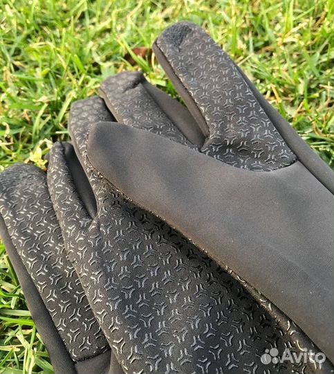 Перчатки The North Face