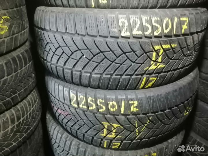 Goodyear UltraGrip Performance Gen-1 225/50 R17