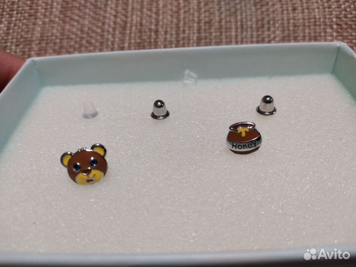 Серебряные серьги новые