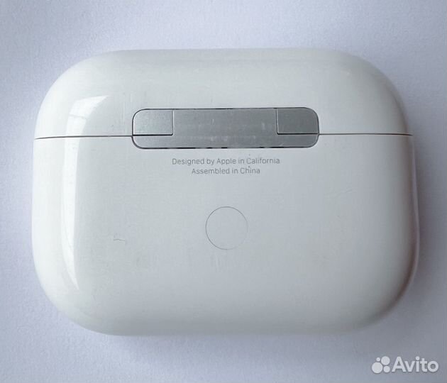 Продам Apple Airpods Pro with wireless case