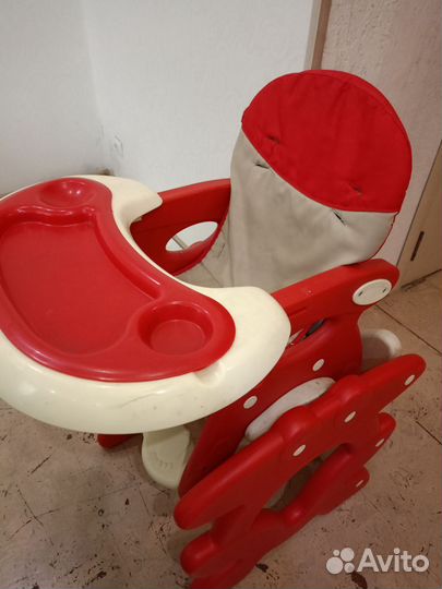 Стол-трансформер для кормления