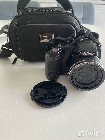 Компактный фотоаппарат