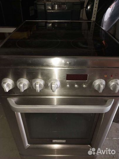 Электроплита стеклокерамика Electrolux